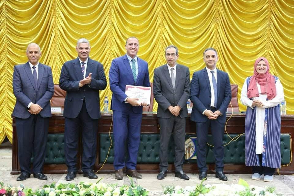 صورة البرنامج 13